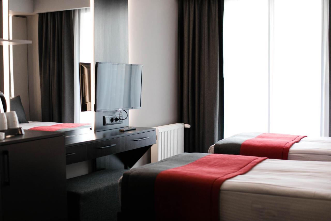 Methishotel Karsiyaka  Екстер'єр фото