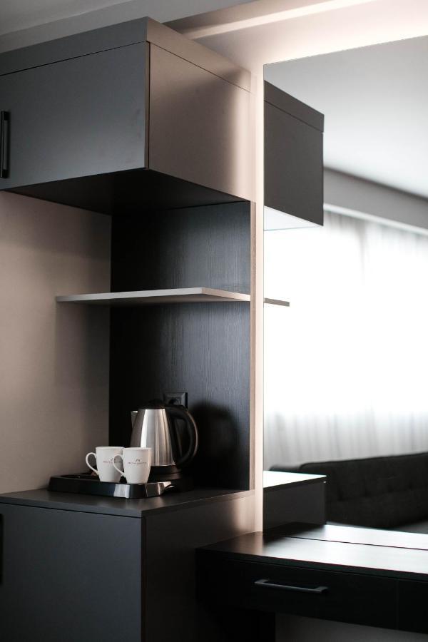 Methishotel Karsiyaka  Екстер'єр фото