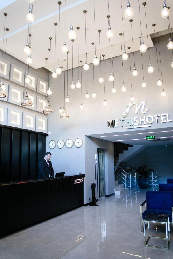 Methishotel Karsiyaka  Екстер'єр фото