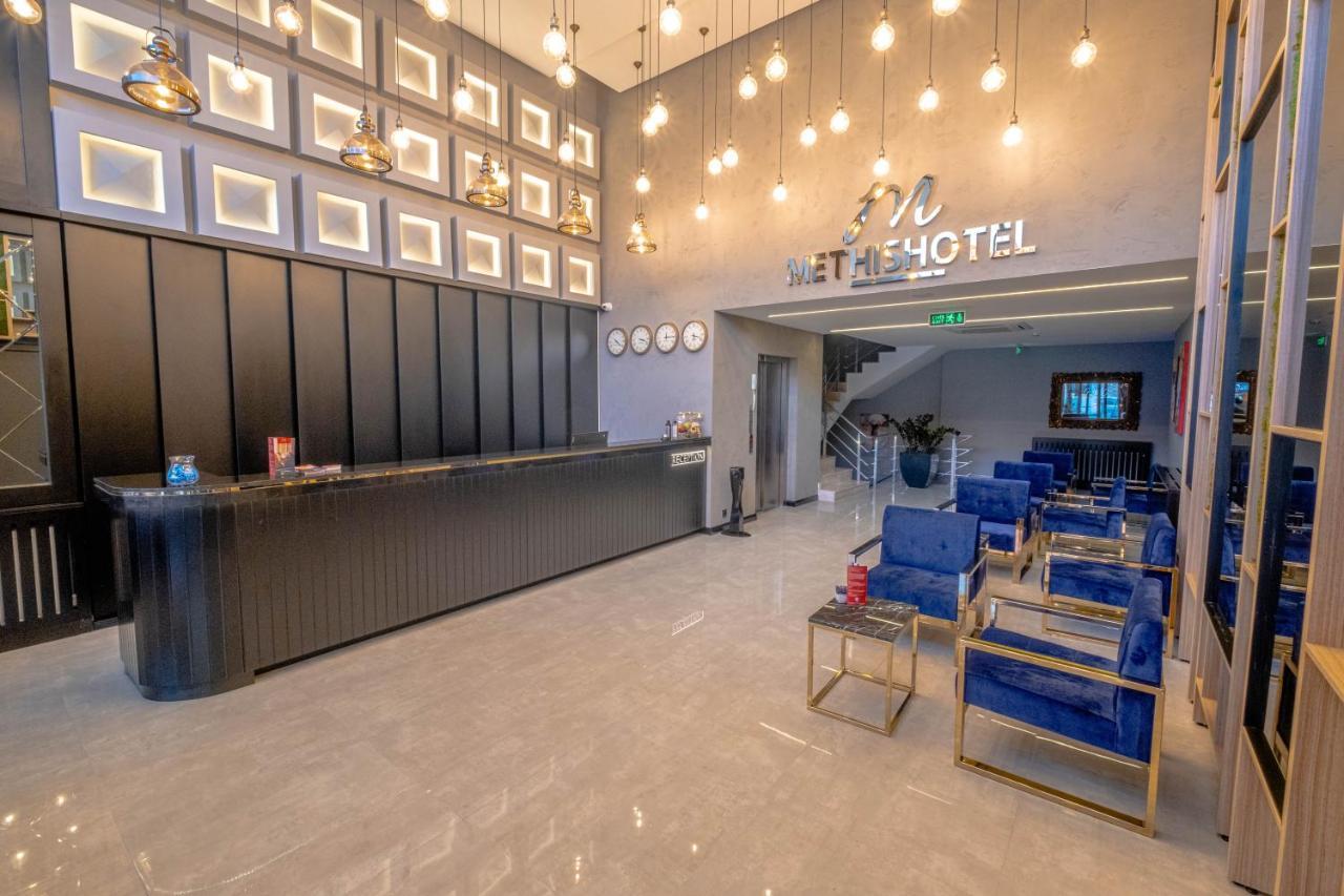 Methishotel Karsiyaka  Екстер'єр фото