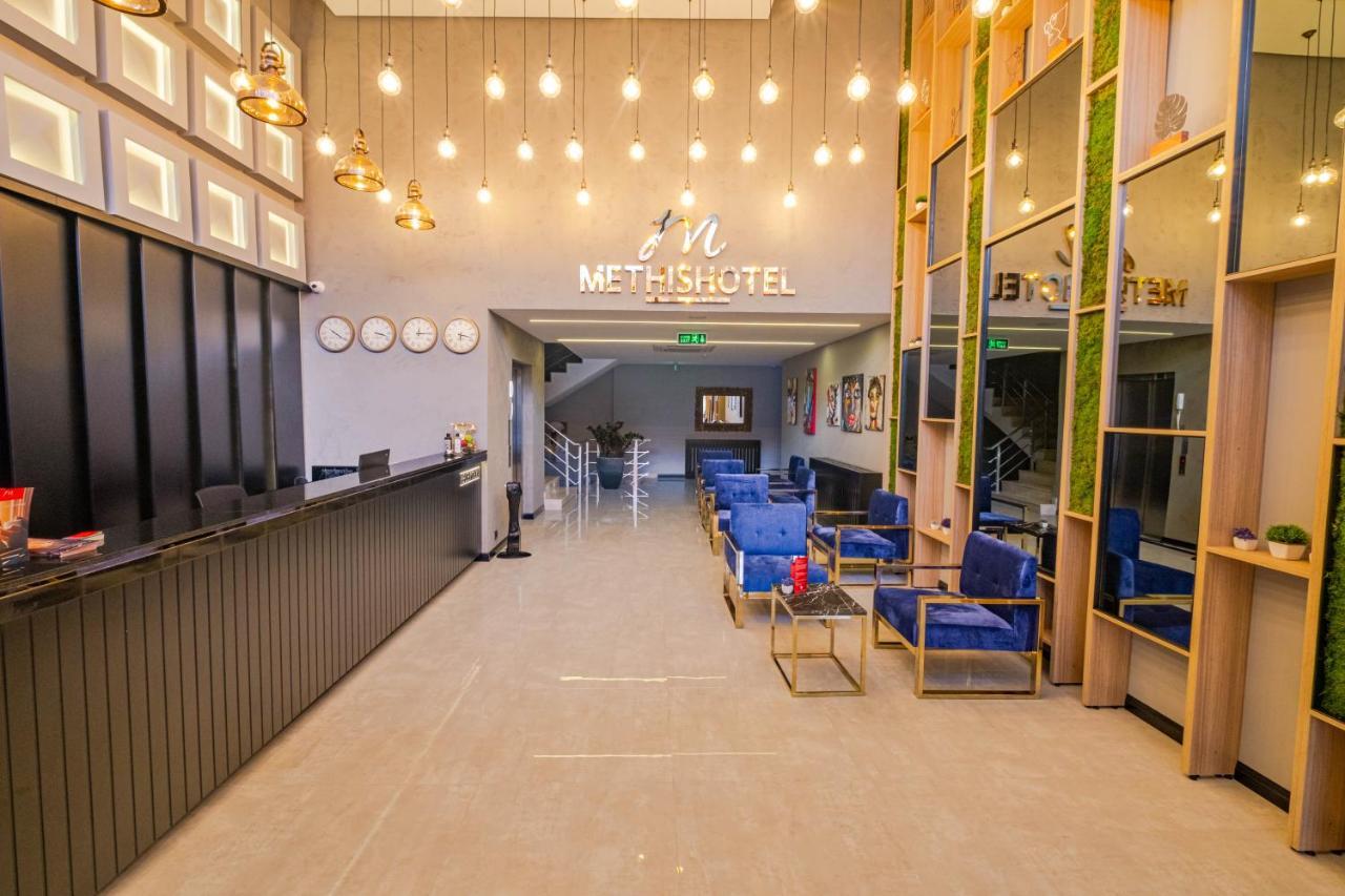 Methishotel Karsiyaka  Екстер'єр фото