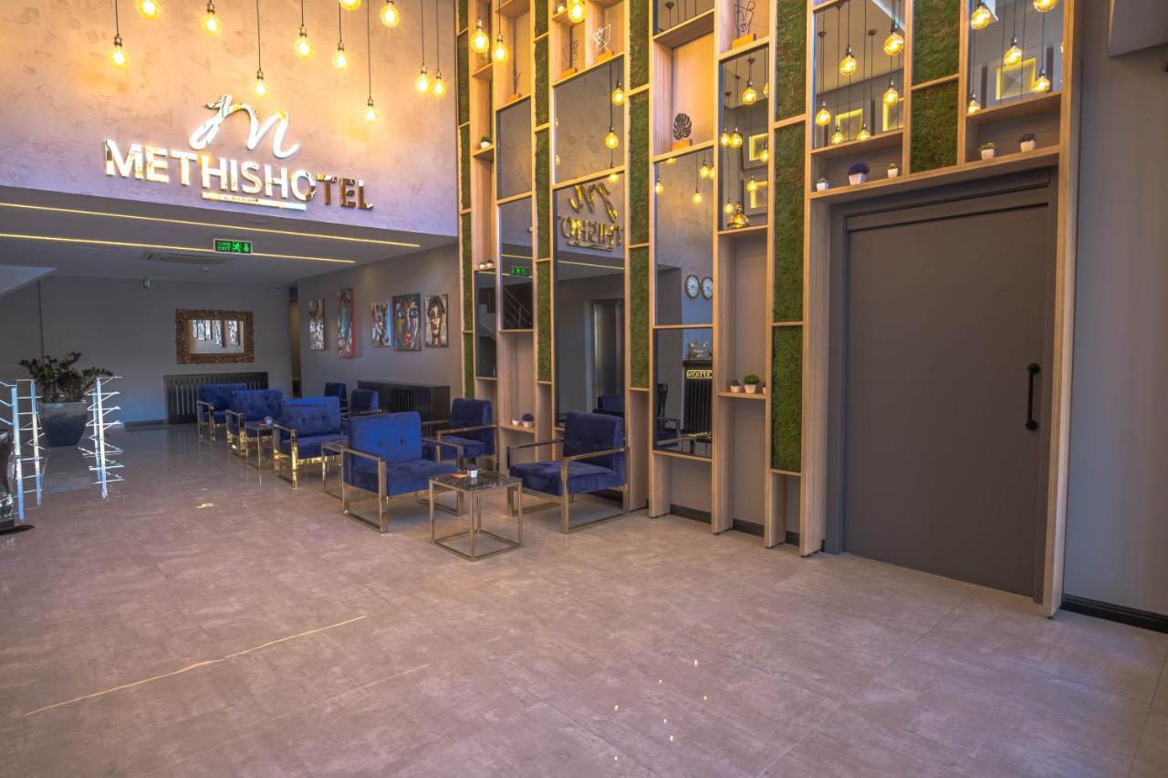 Methishotel Karsiyaka  Екстер'єр фото