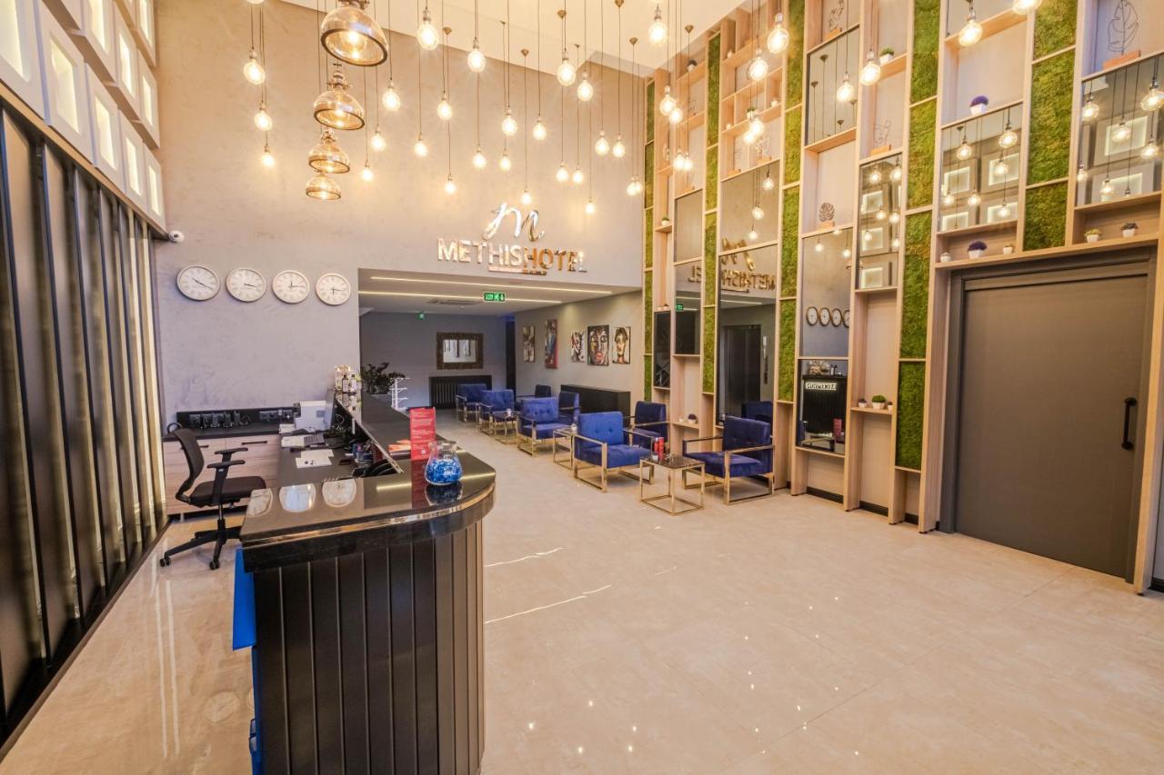 Methishotel Karsiyaka  Екстер'єр фото